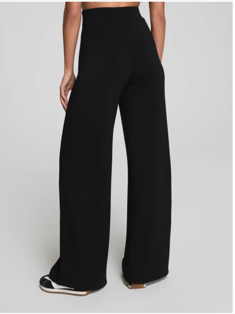NWT SPANX AirEssentials Wide Leg Track Pant | Medium, Regular 32” Inseam | Black - Picture 4 of 11